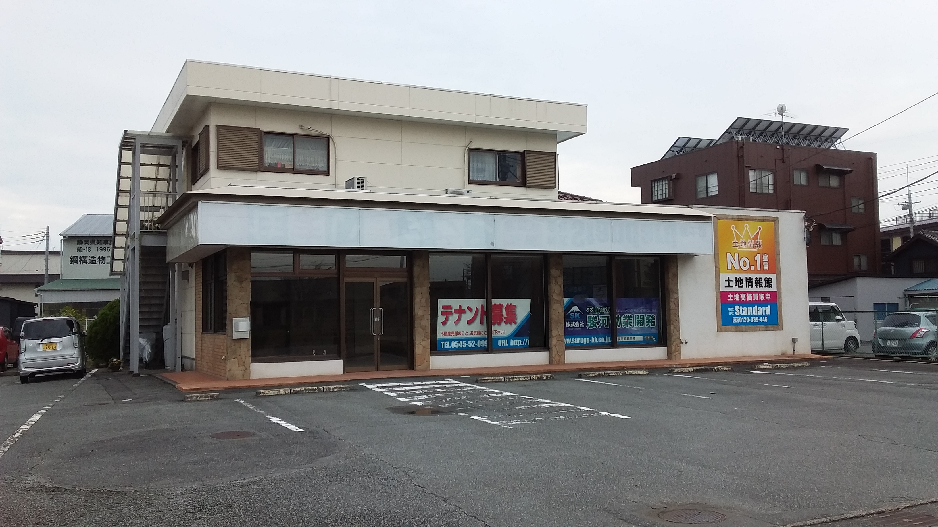 富士市中島コンビニ店舗　1階