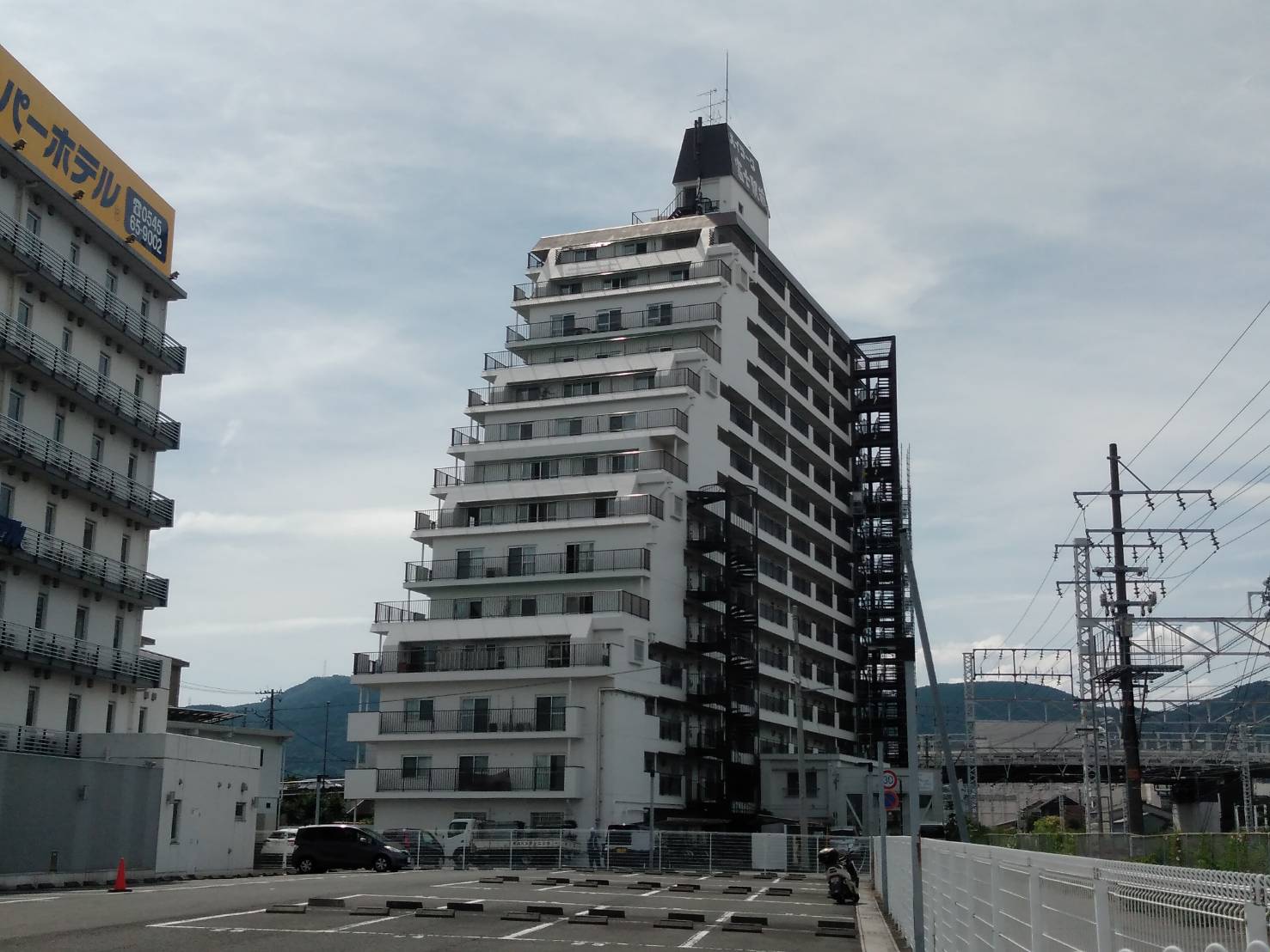 ハイラーク富士駅前7階