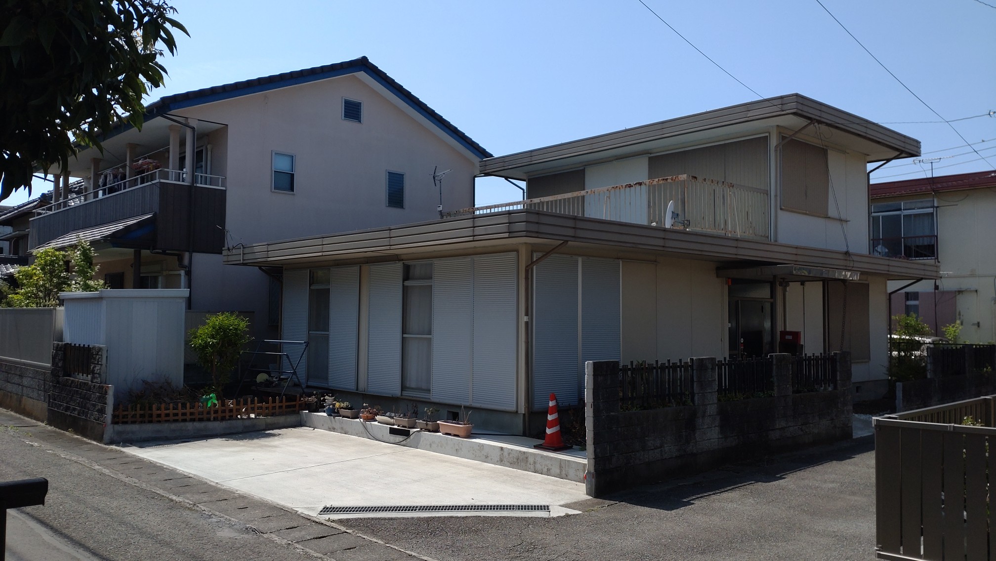 田方郡函南町仁田中古住宅（古小屋解体相談可能）