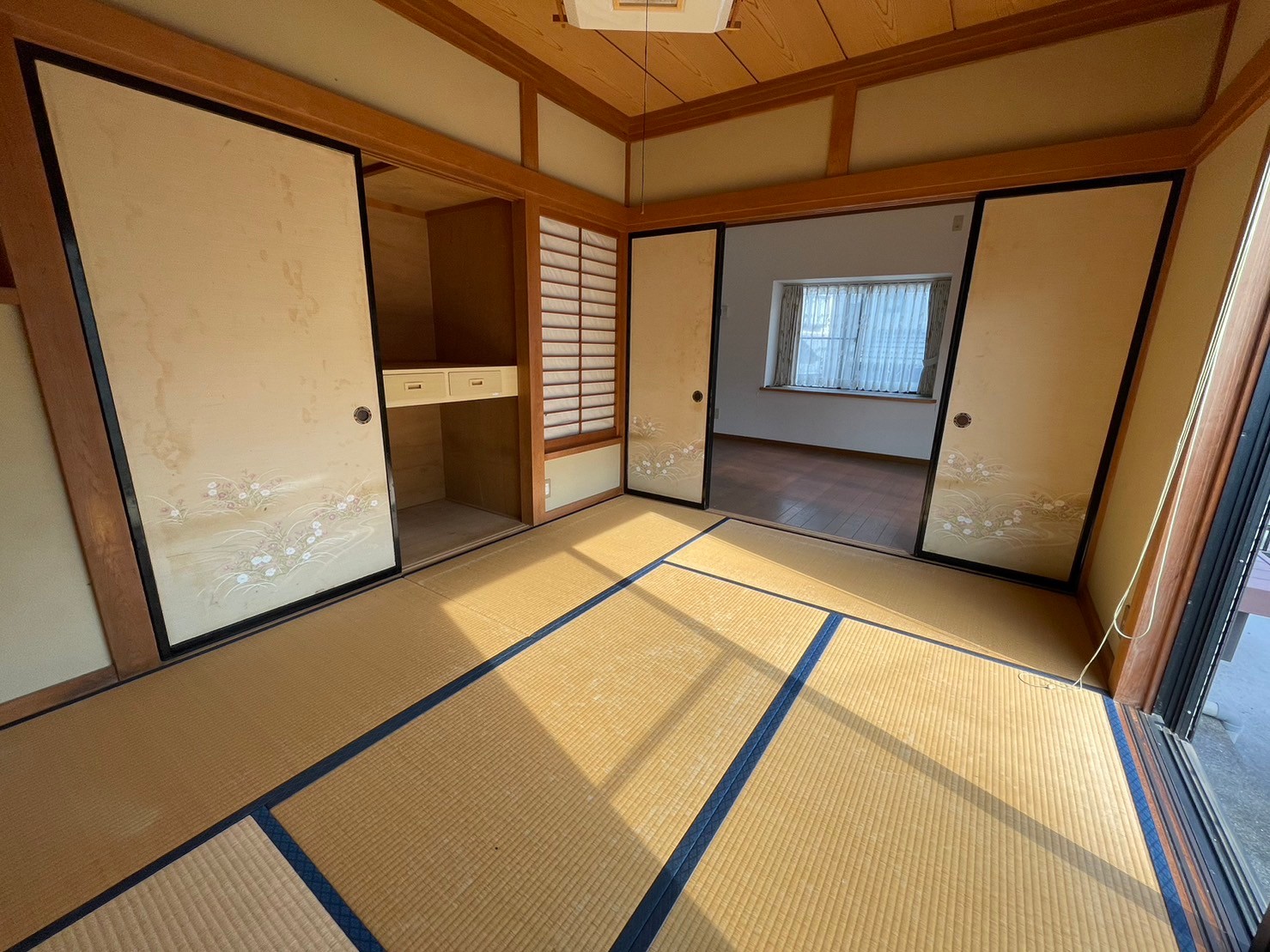 富士市石坂中古住宅