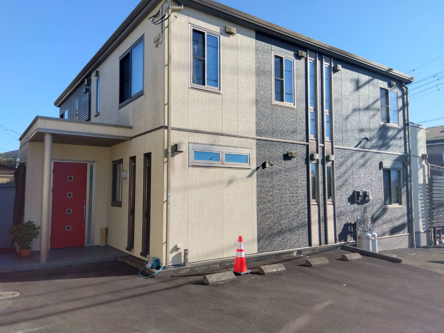 富士市厚原店舗兼用二世帯住宅