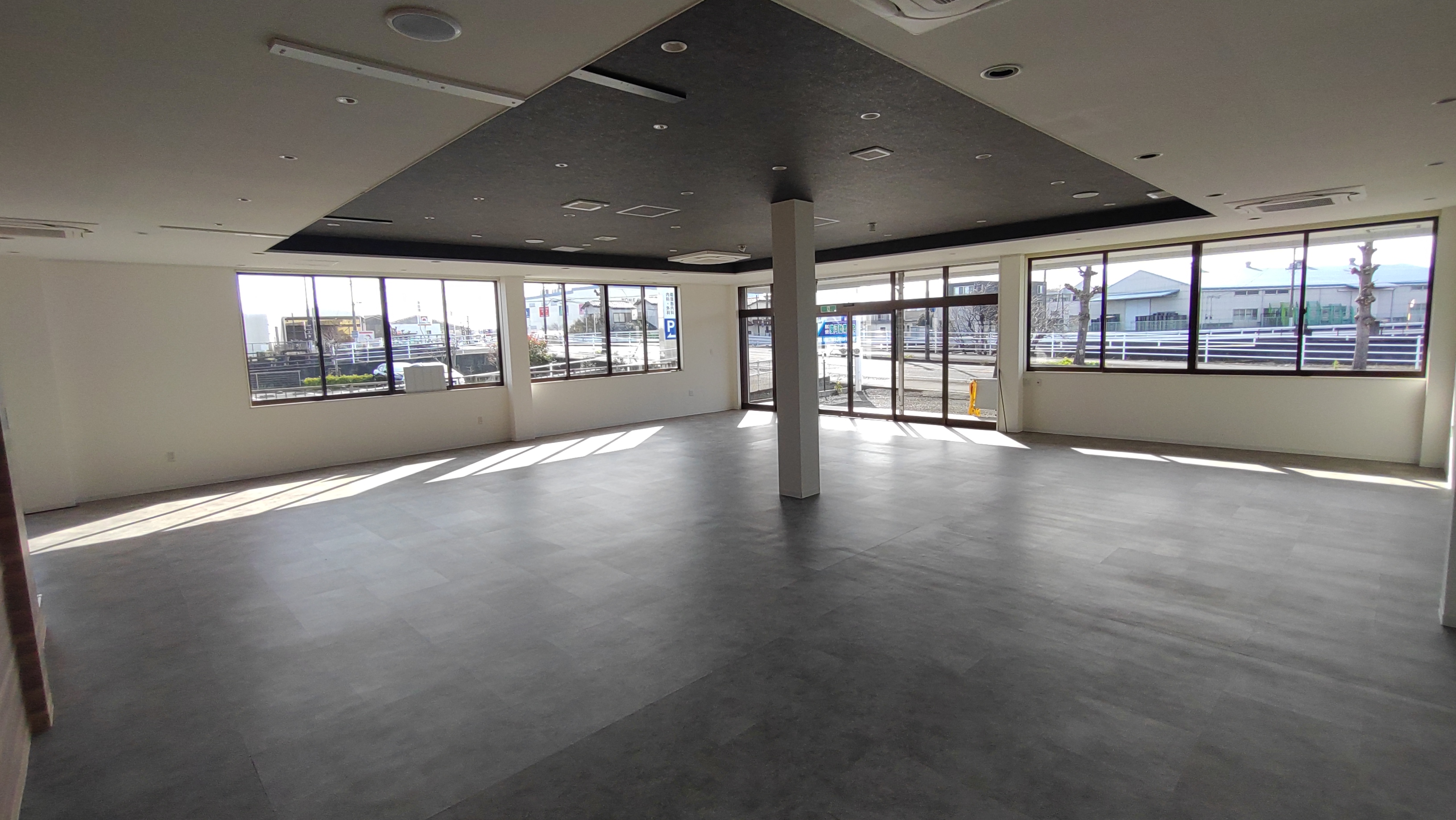 富士市津田町スルガ路面店舗