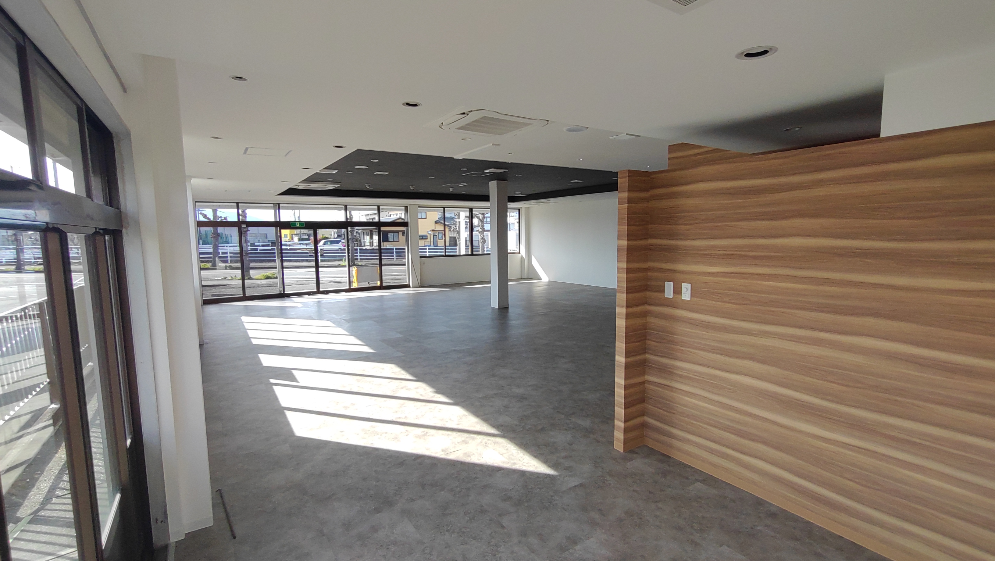 富士市津田町スルガ路面店舗