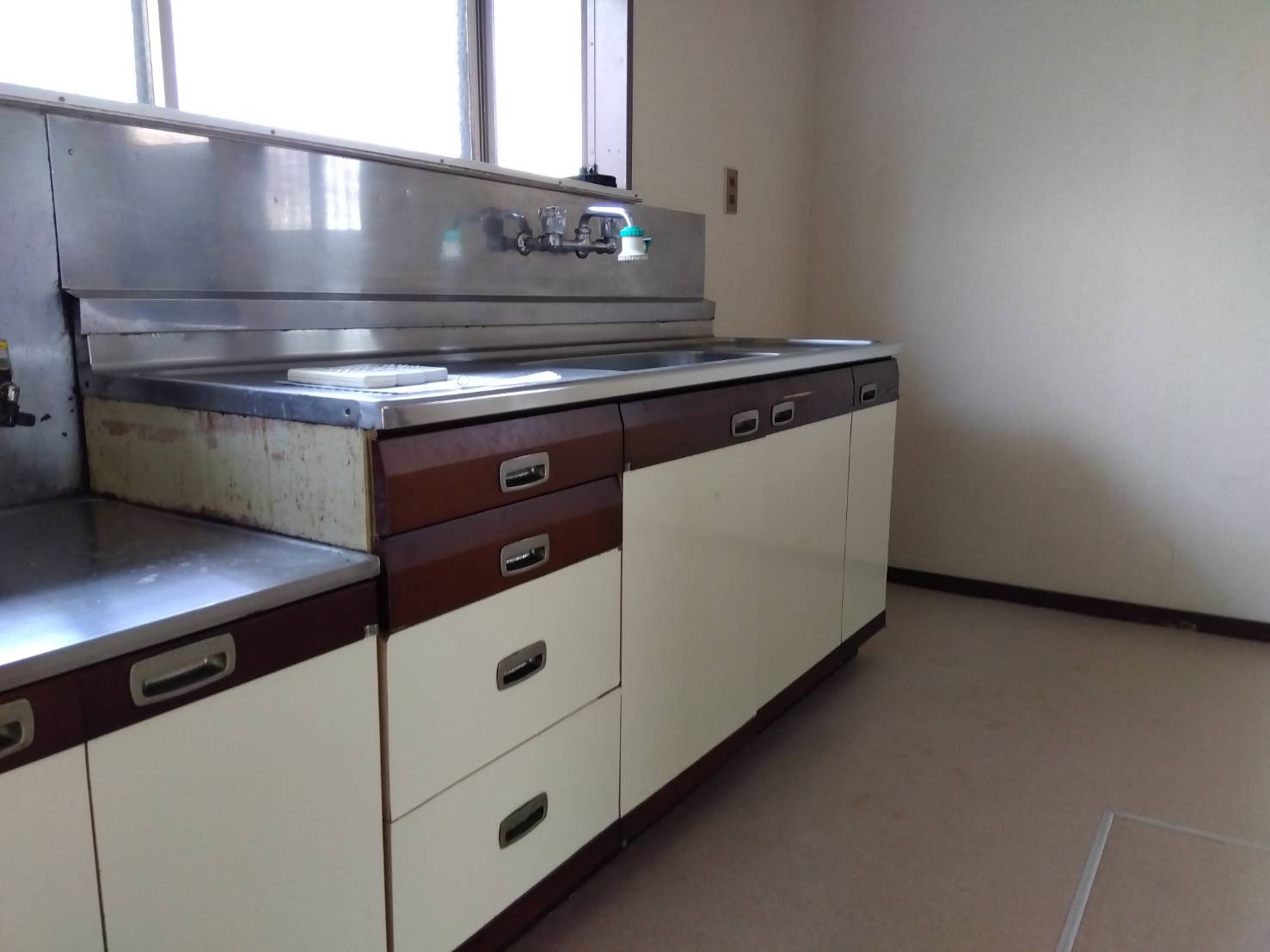 富士宮市万野原新田中古住宅