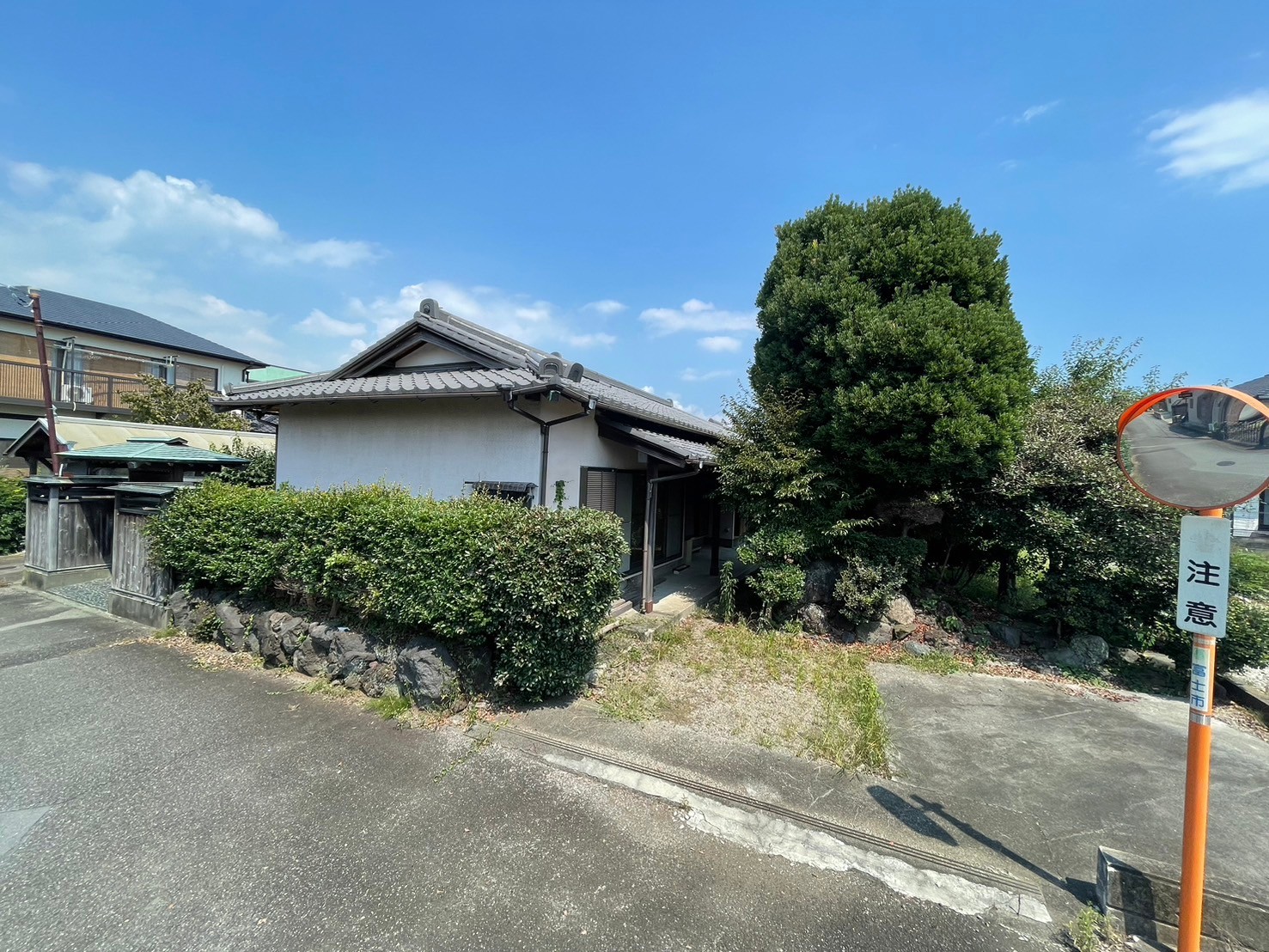 富士市一色ジャパニーズモダン平屋邸宅