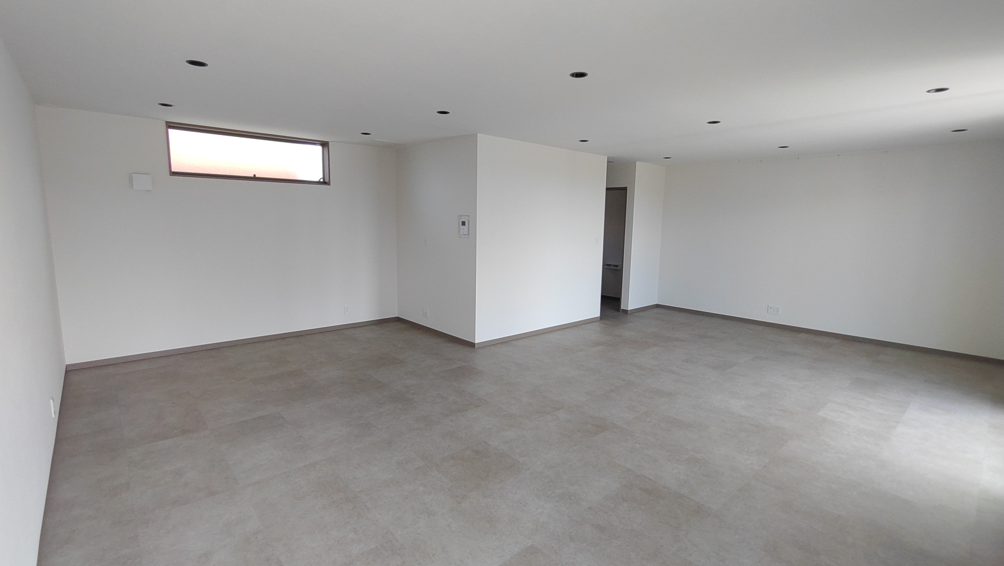 富士市香西複合路面店舗 A 店舗