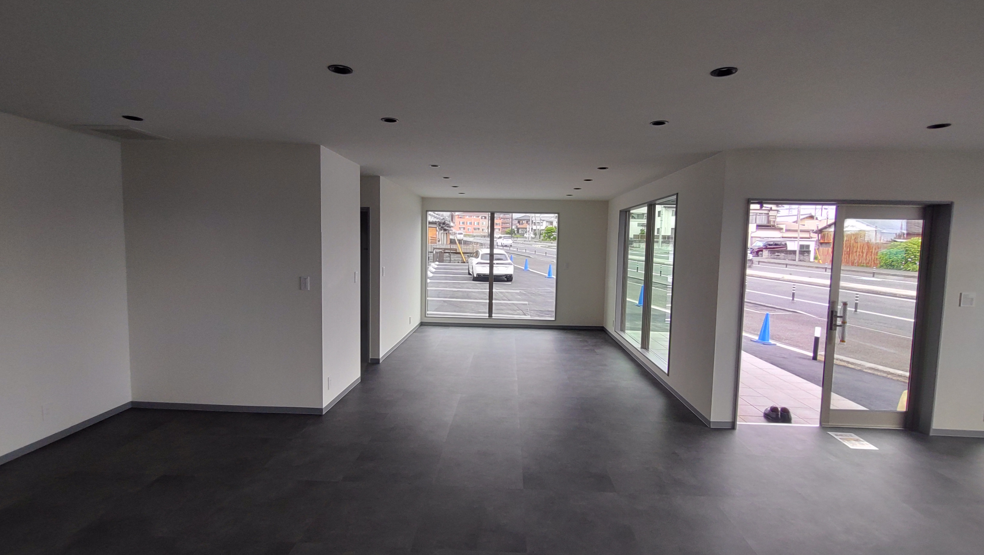 富士市伝法ロードサイドテナント