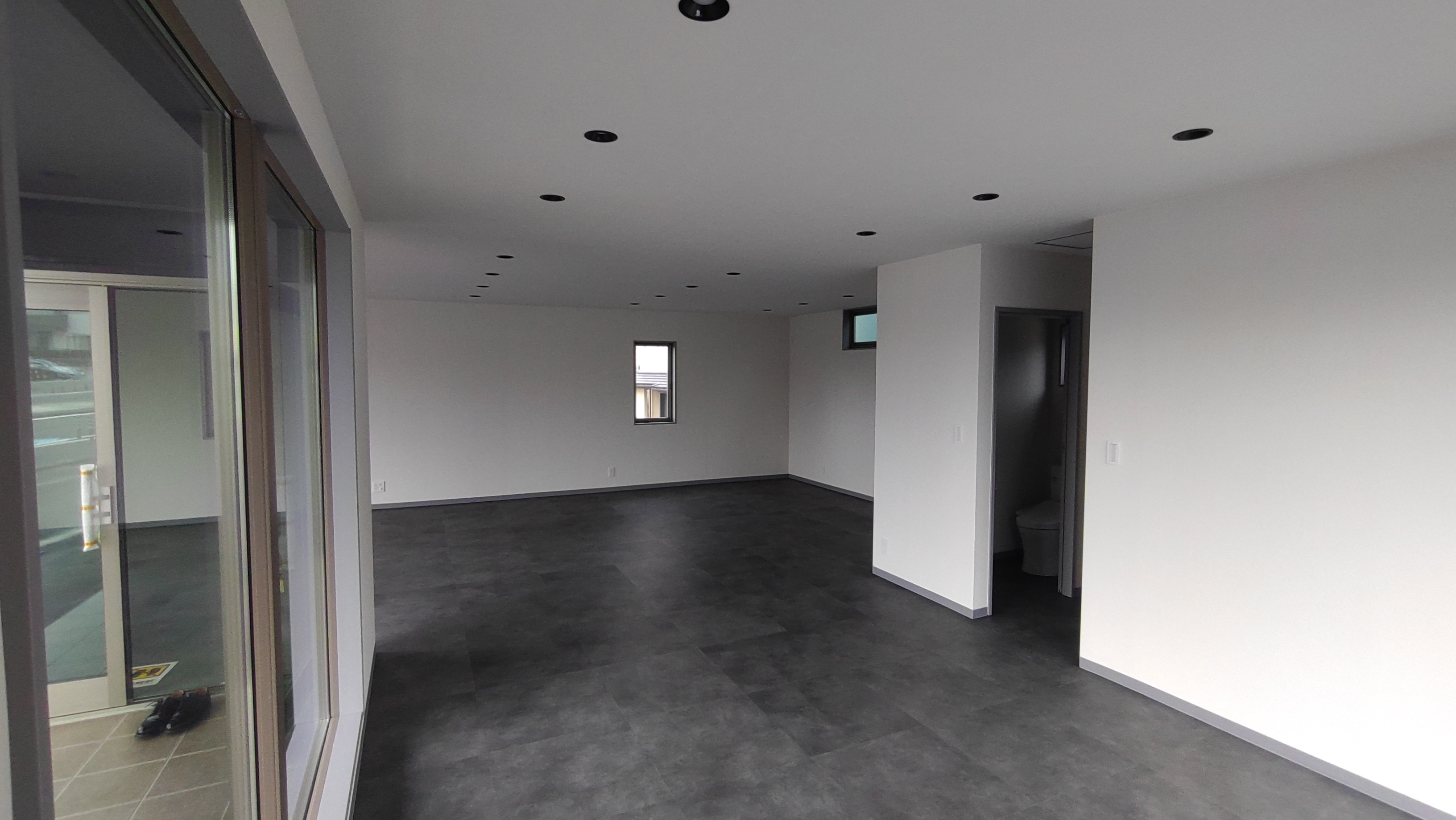 富士市伝法ロードサイドテナント