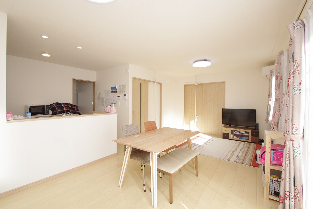 富士市伝法築浅中古住宅