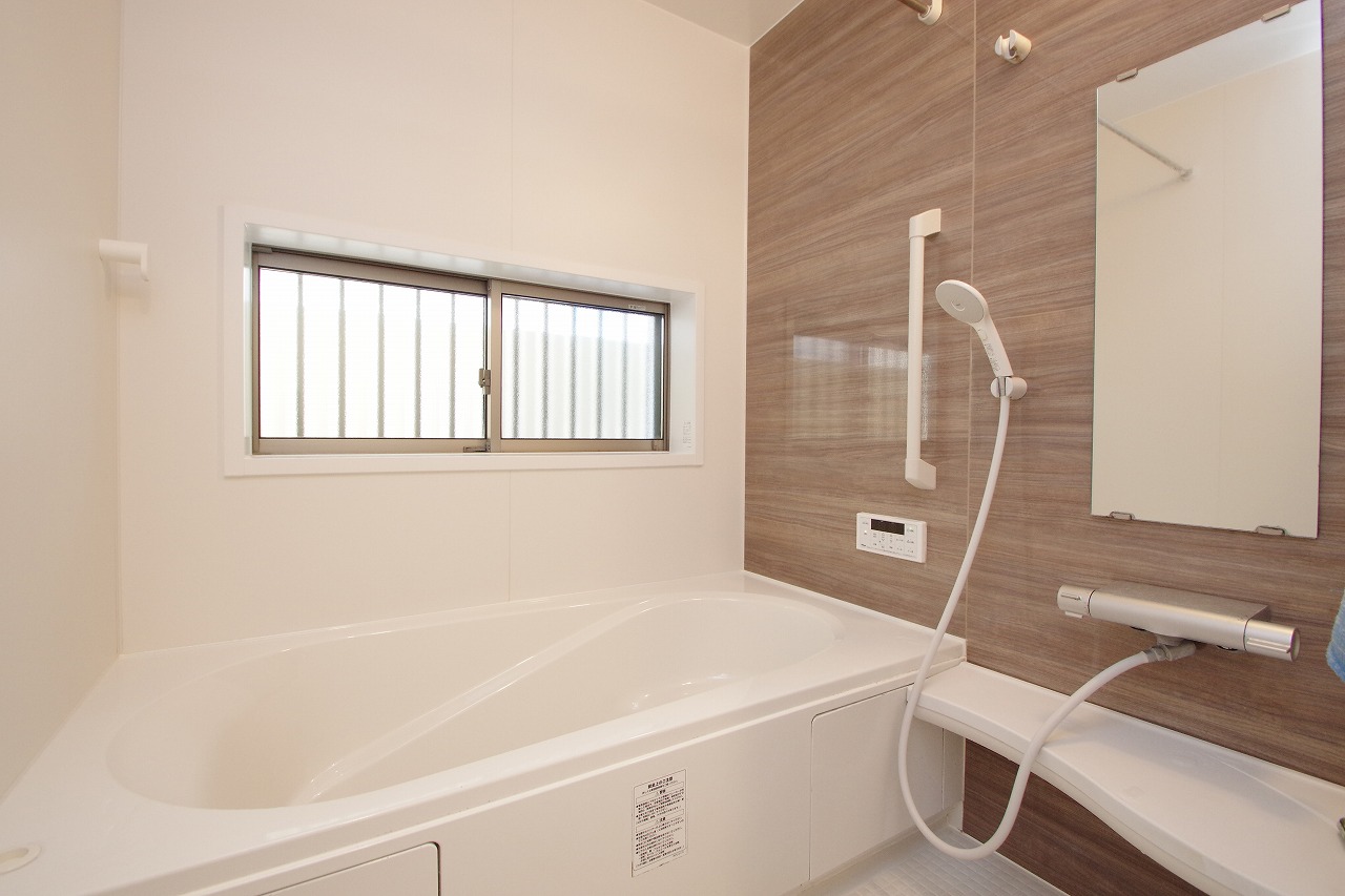 富士市伝法築浅中古住宅