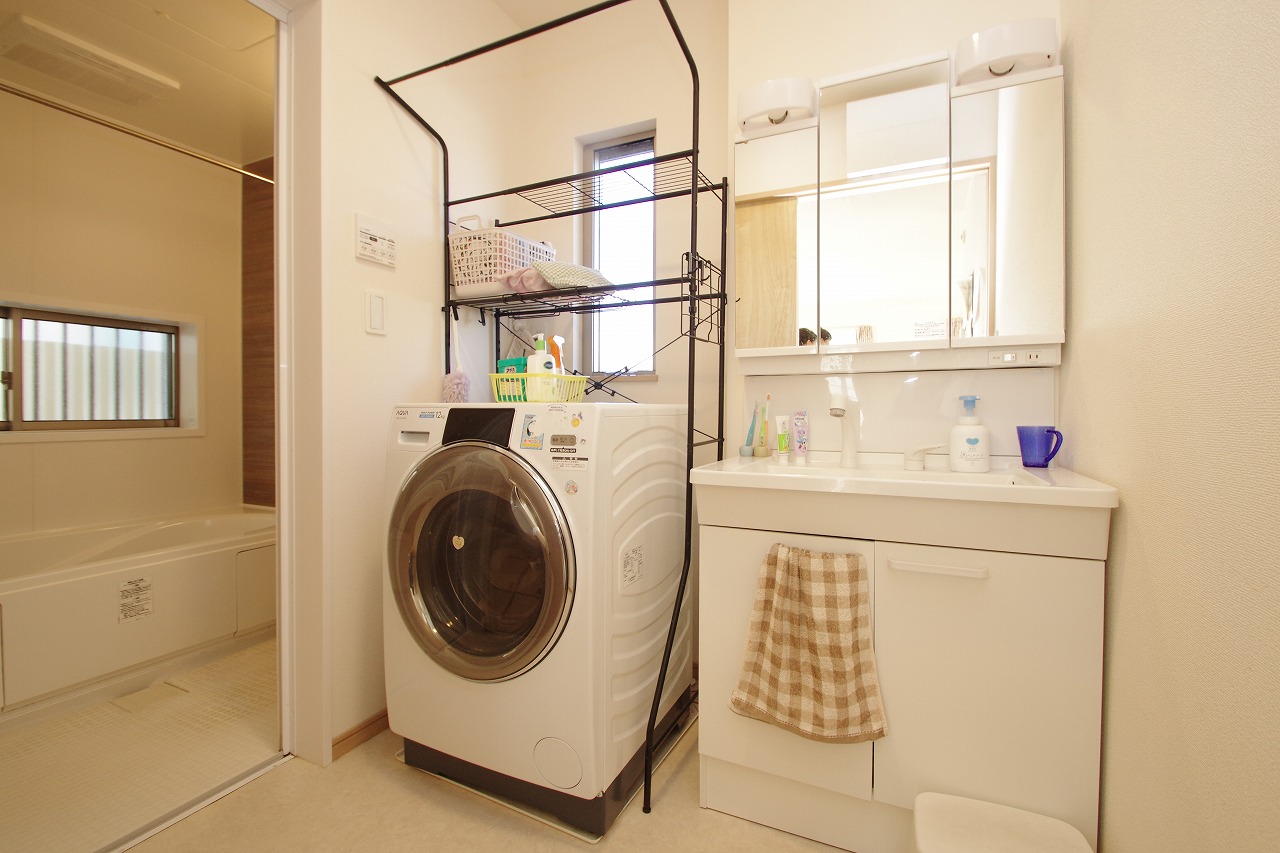 富士市伝法築浅中古住宅