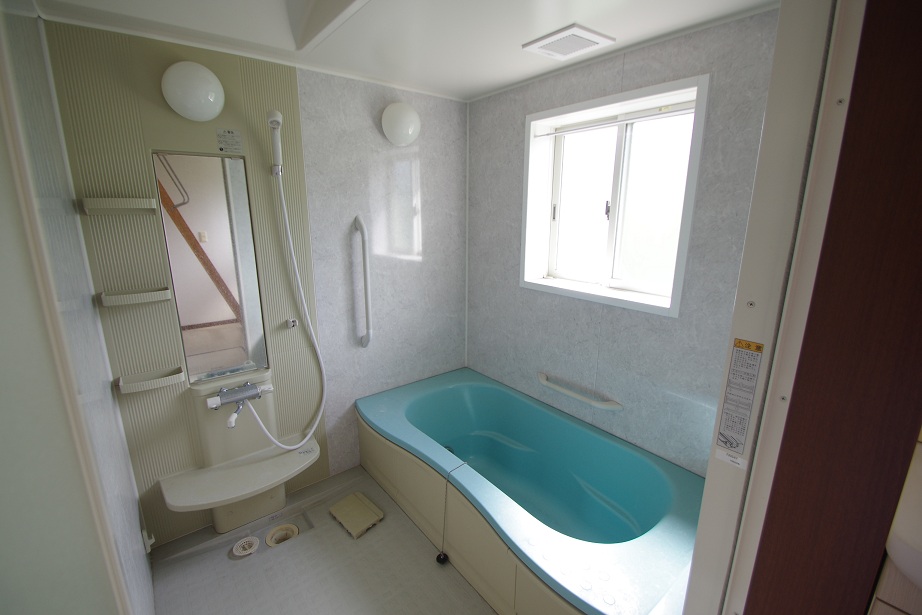 杉田中古ガレージ付き住宅