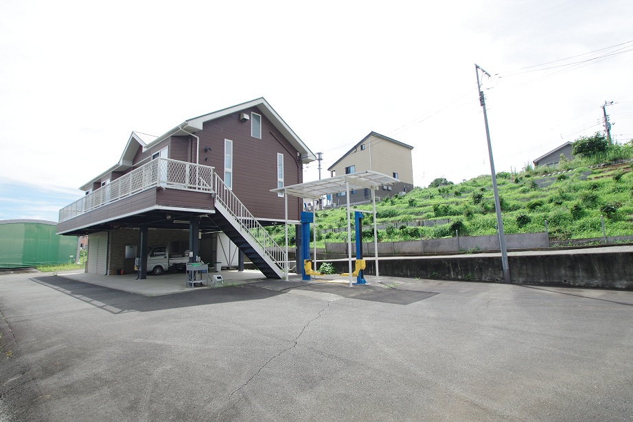 杉田中古ガレージ付き住宅