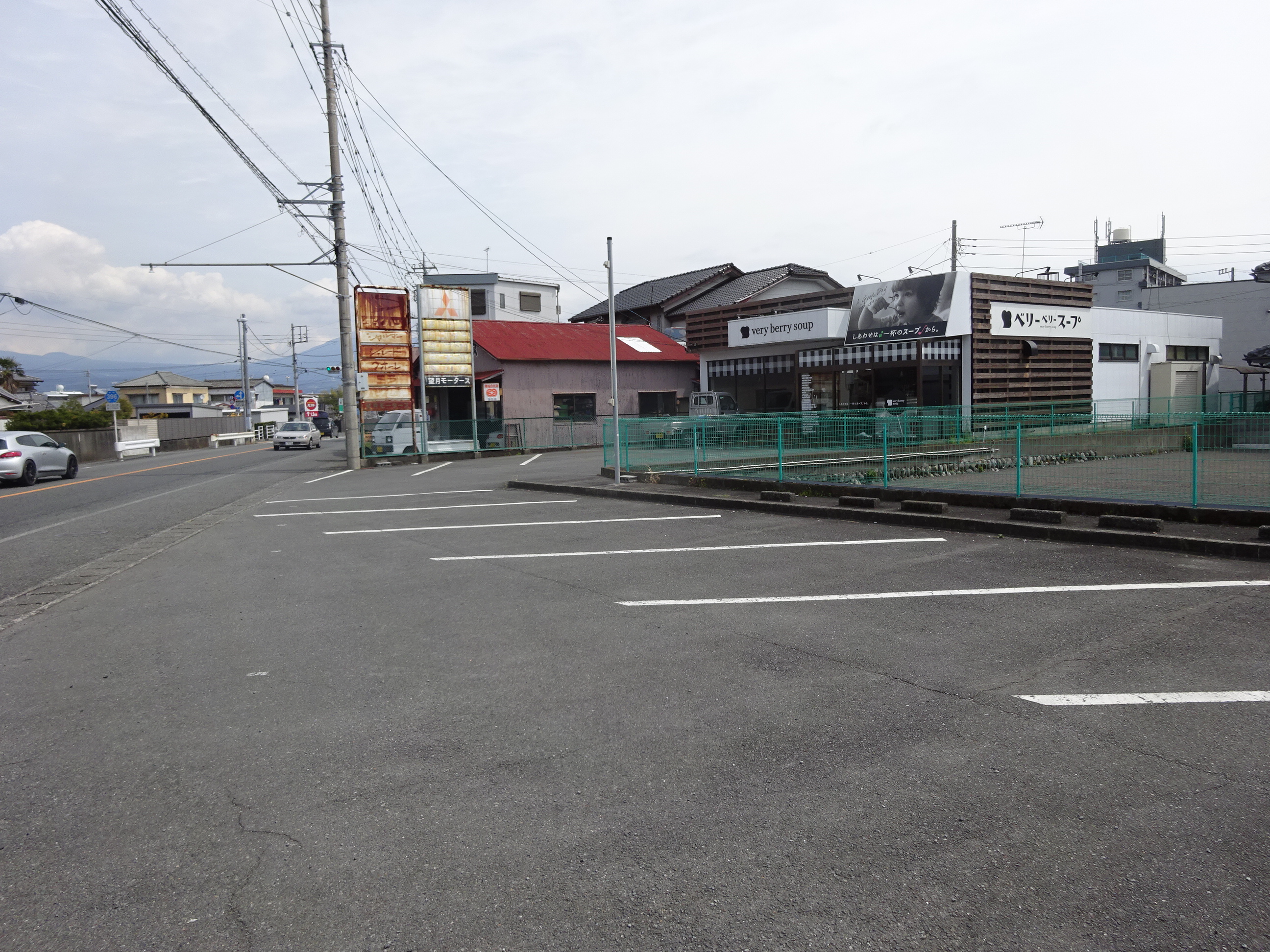 富士市松岡ロードサイドテナント