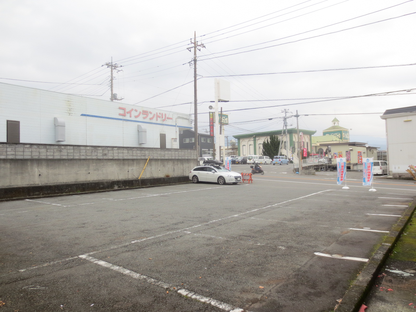 富士市石坂ロードサイドテナント