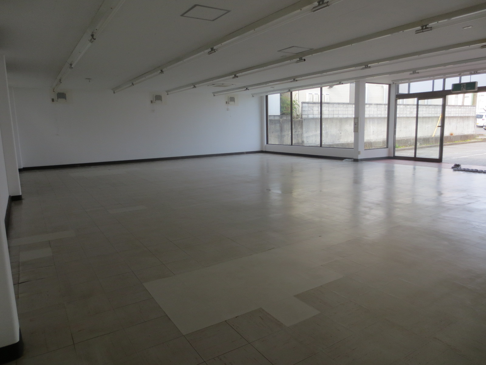 富士市石坂ロードサイドテナント