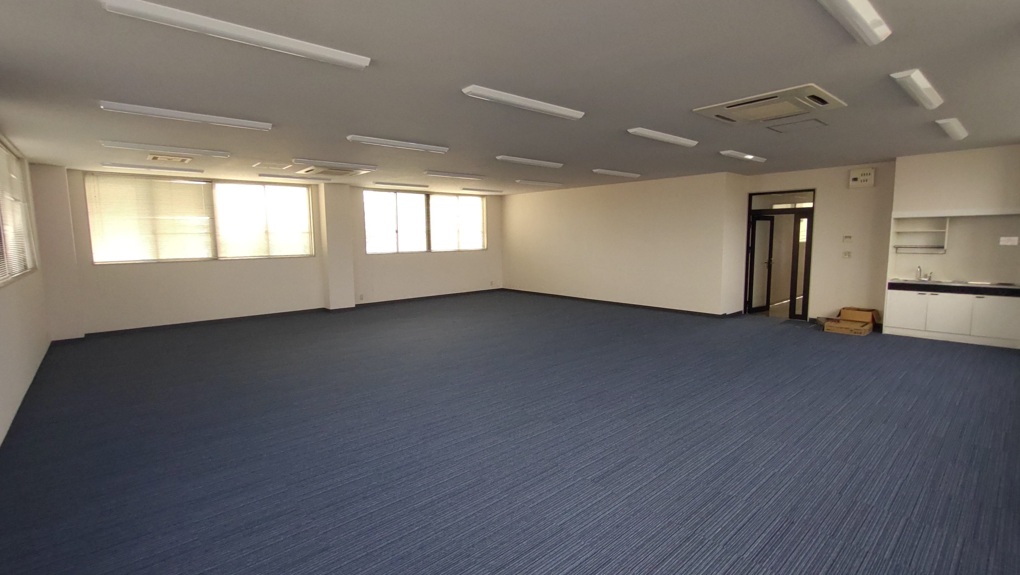 富士市錦町1丁目スルガ複合テナントビル