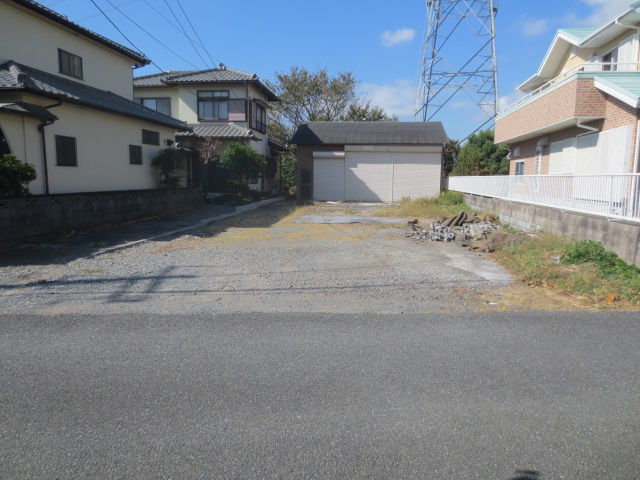 富士市今泉渡邉貸し倉庫