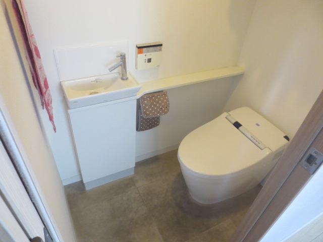 エストシエル富士　6階（南西角部屋）