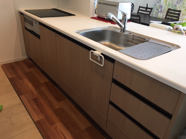 エストシエル富士　6階（南西角部屋）