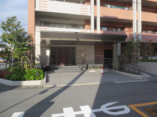 エストシエル富士　6階（南西角部屋）