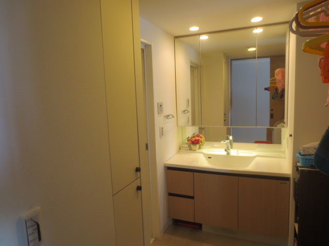 エストシエル富士　6階（南西角部屋）