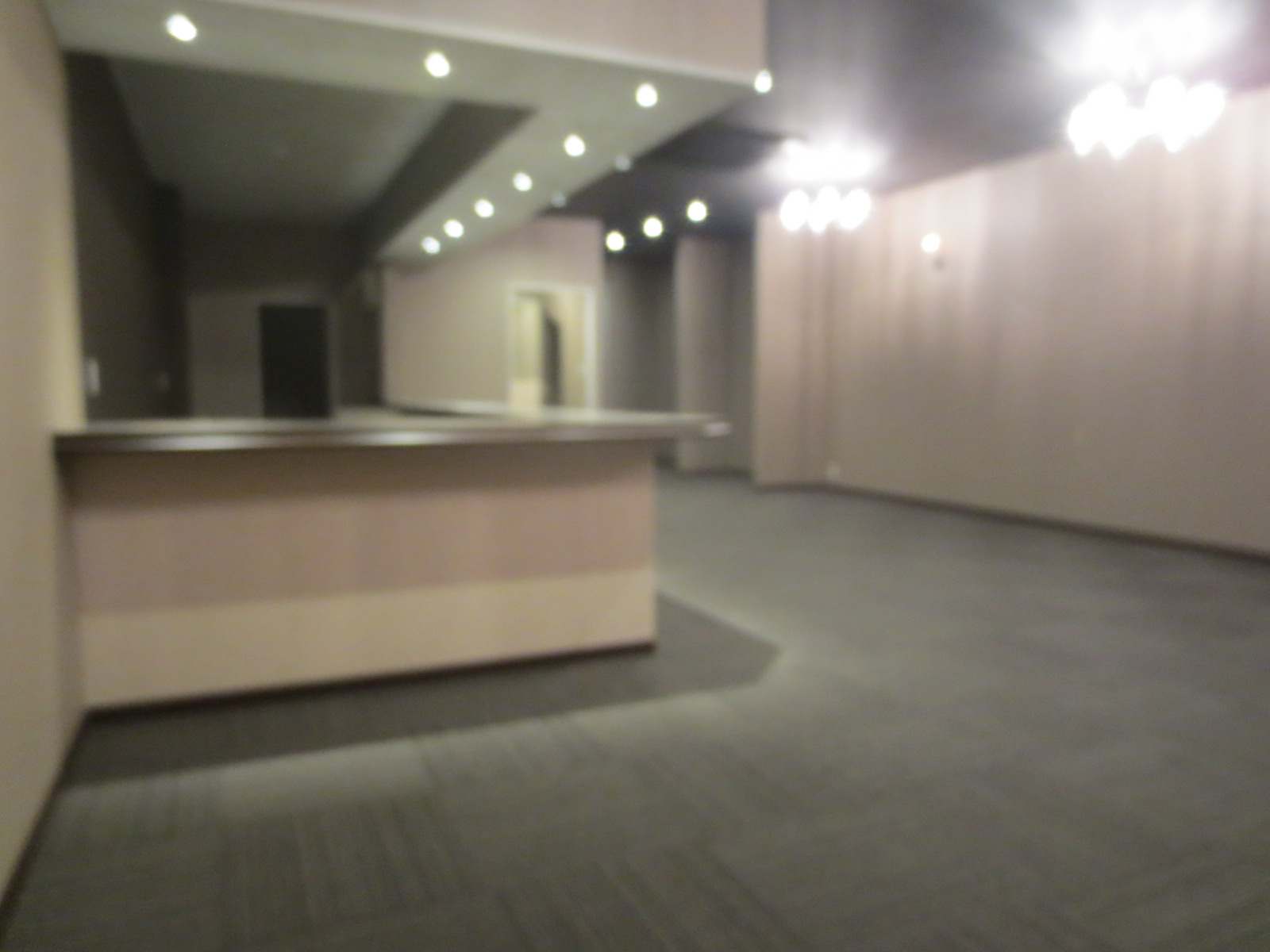 富士市吉原4丁目複合テナントビル　KLOVER B type