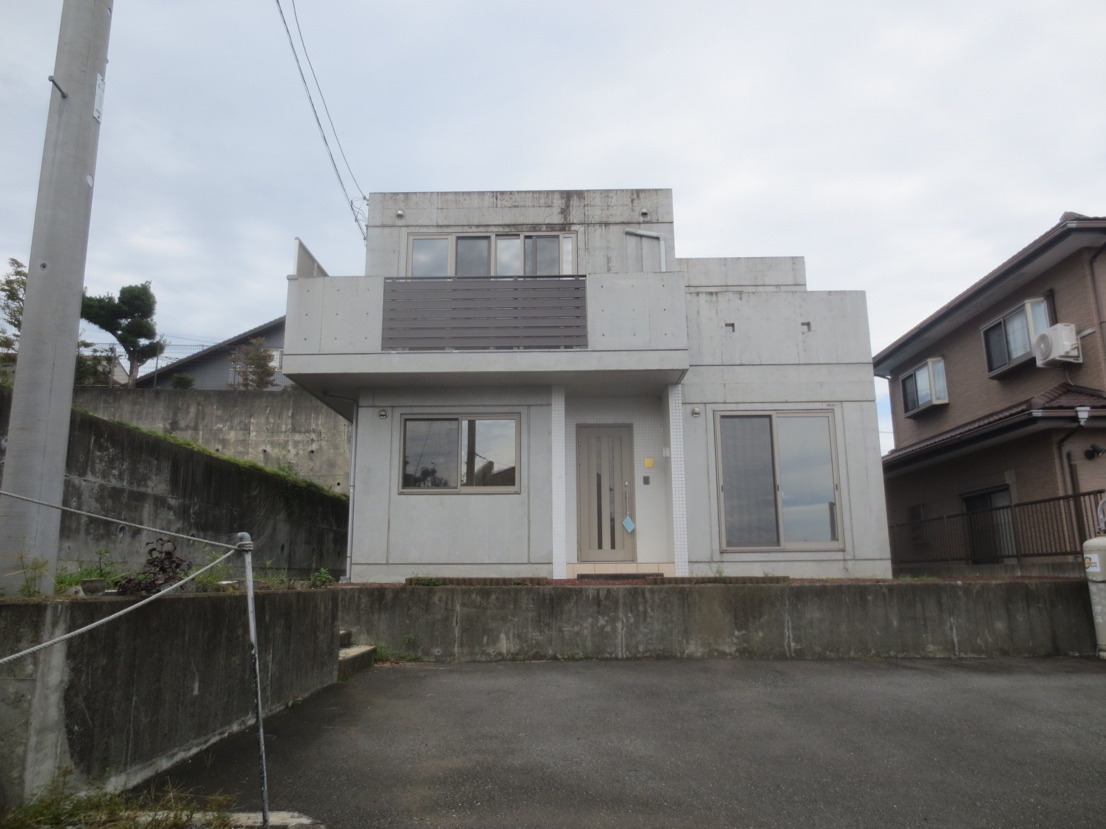 富士市大淵RC造デザイナーズ戸建借家