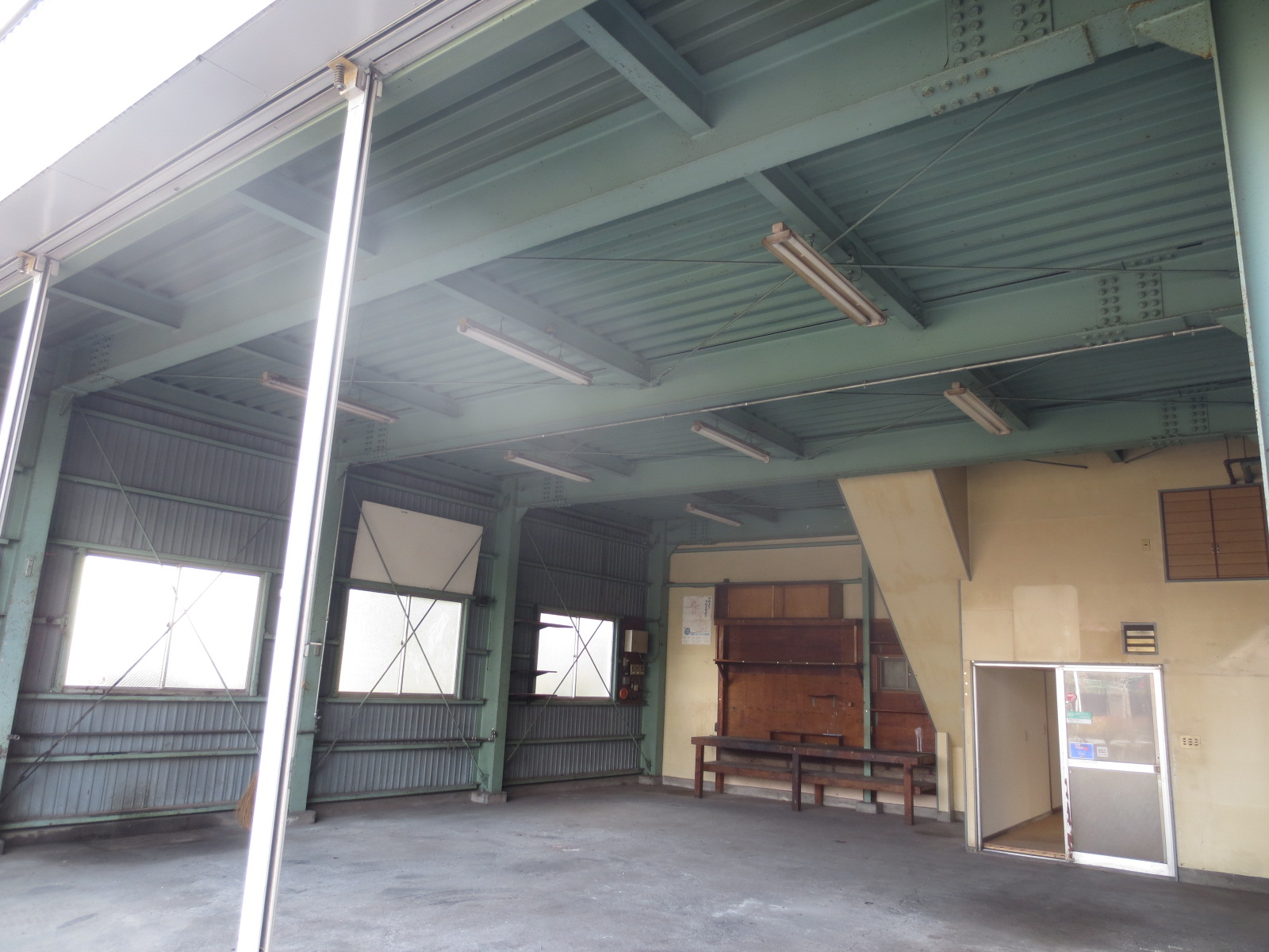 富士宮市光町貸し倉庫・作業所