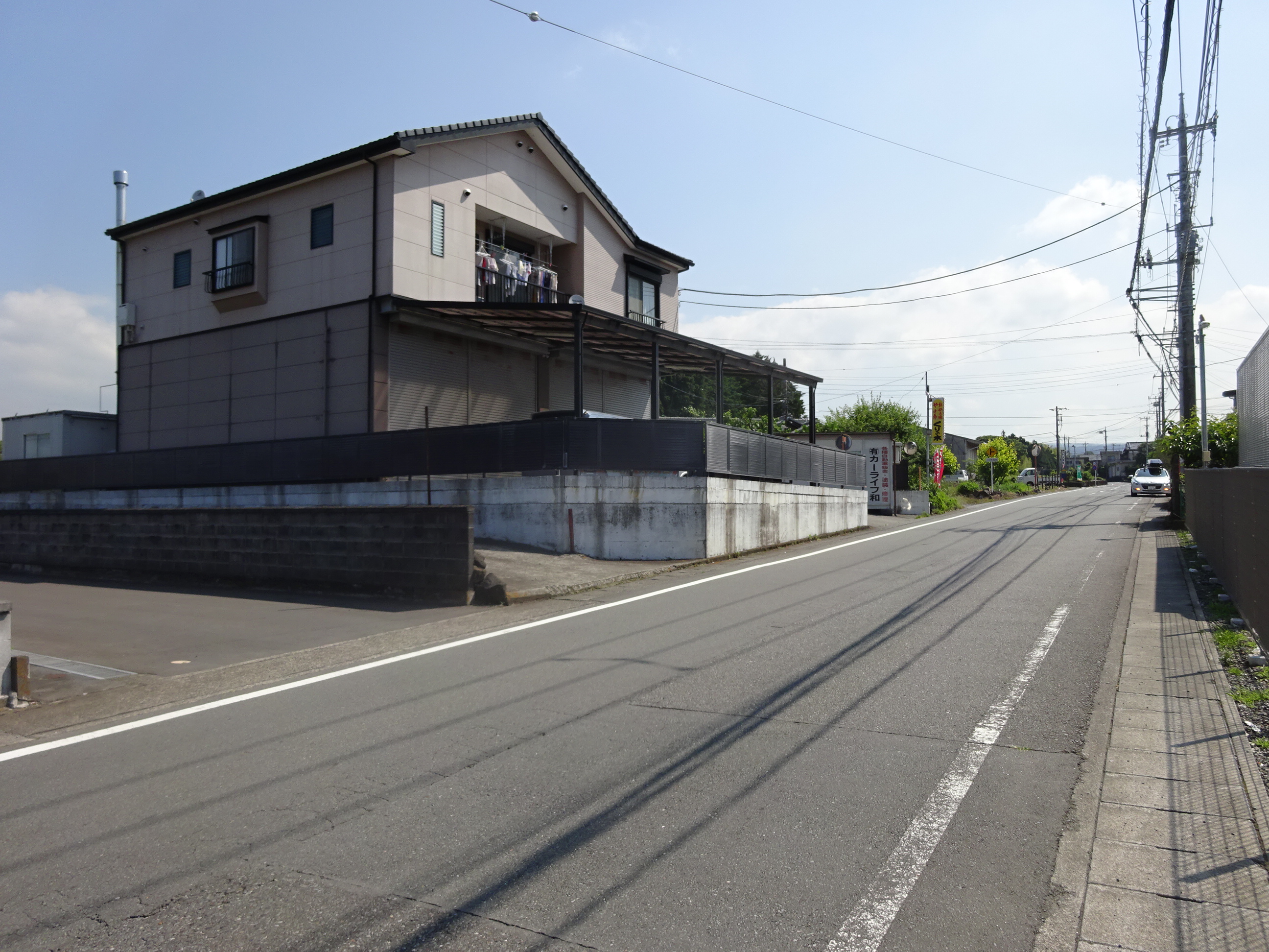 富士市久沢ガレージ付き中古住宅