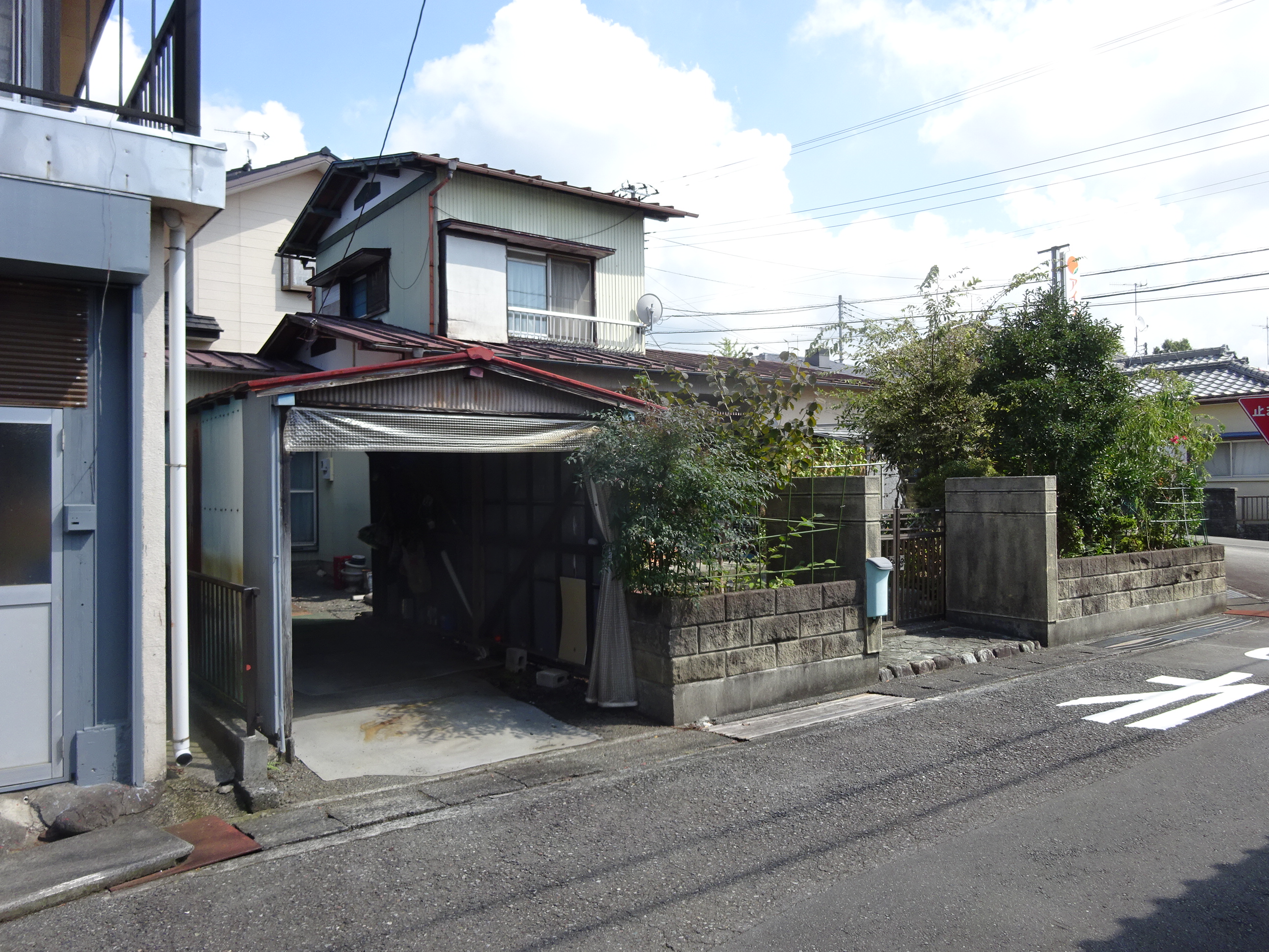 富士宮市万野原新田中古