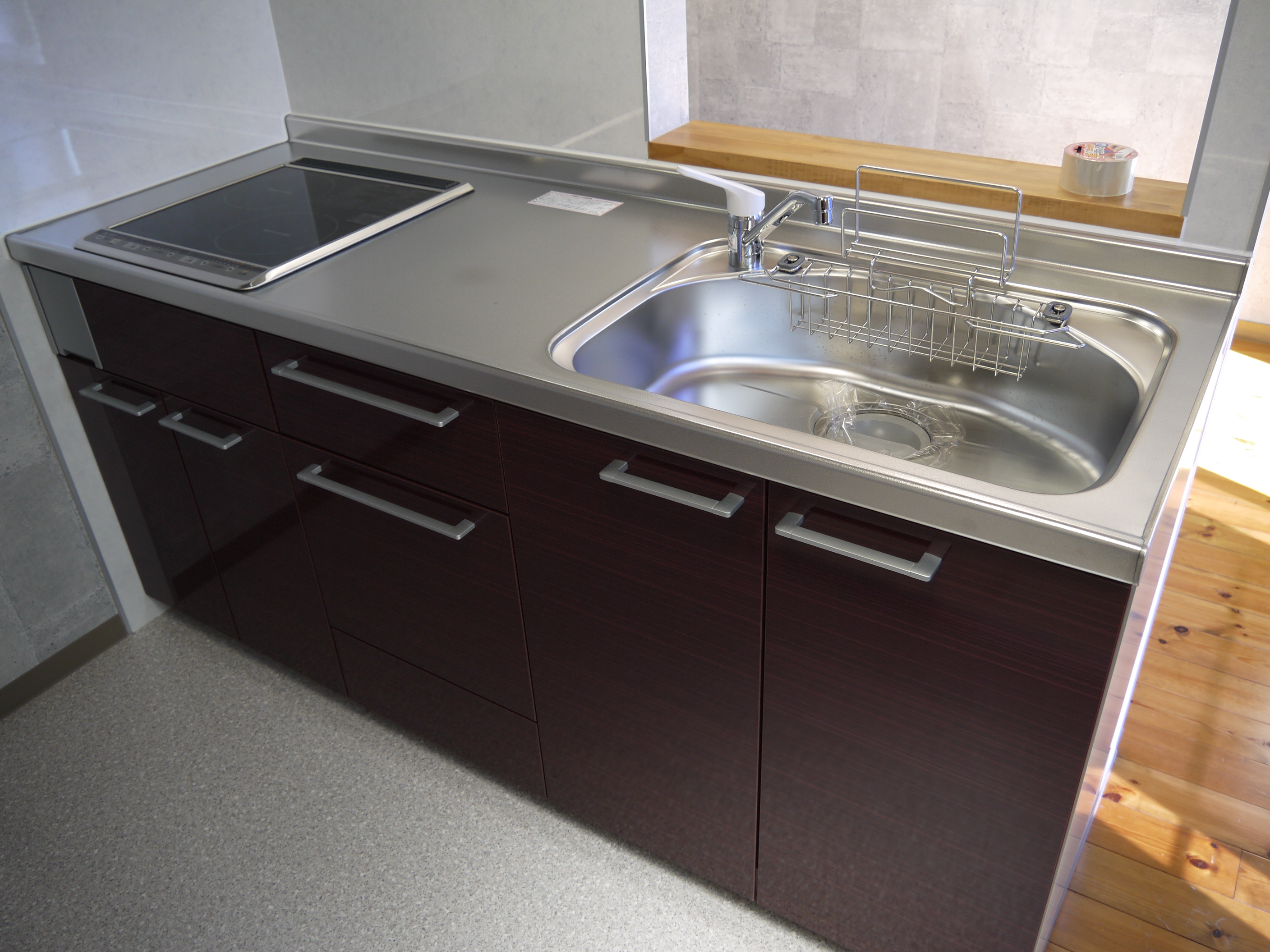 静岡市葵区「西草深町」最上階ペントハウス1Rマンション