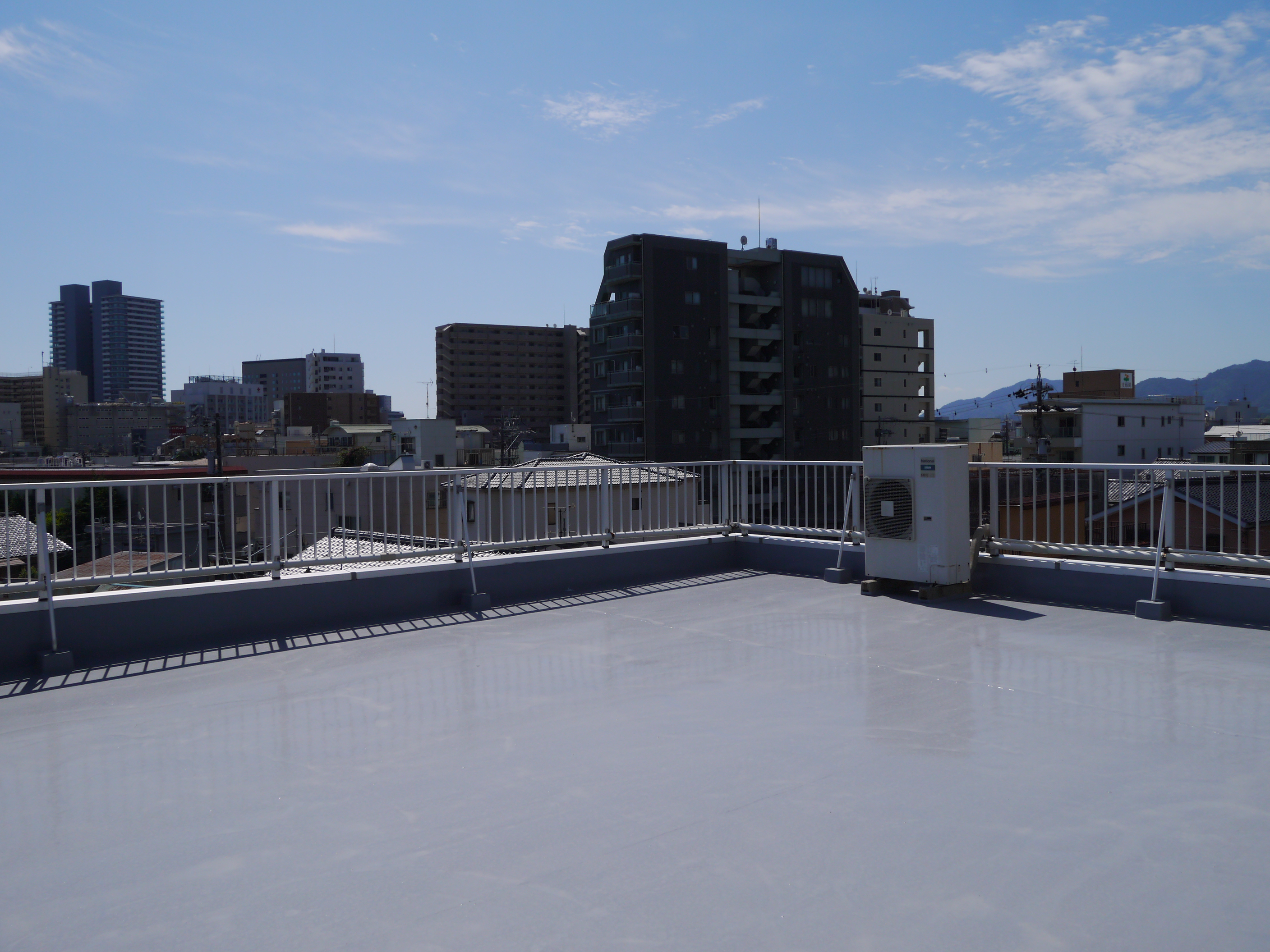 静岡市葵区「西草深町」最上階ペントハウス1Rマンション