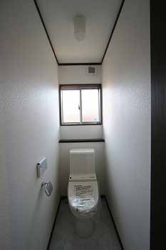 富士市伝法太陽光パネル搭載 築浅中古住宅