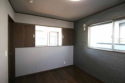 富士市伝法太陽光パネル搭載 築浅中古住宅