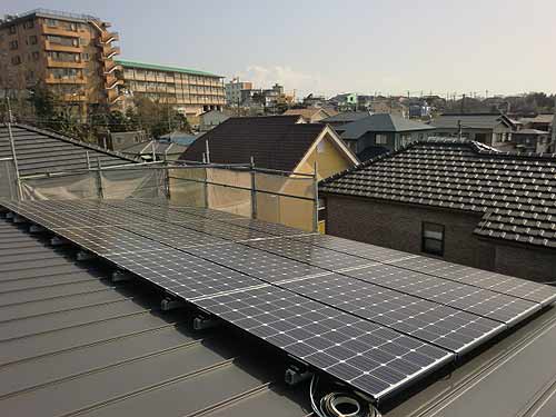 富士市伝法太陽光パネル搭載 築浅中古住宅