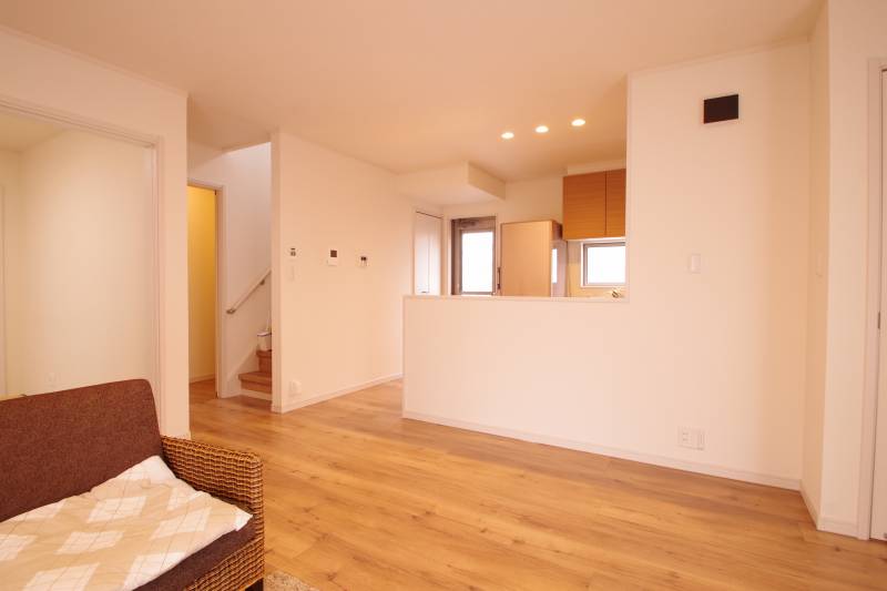 富士市南松野築浅中古住宅