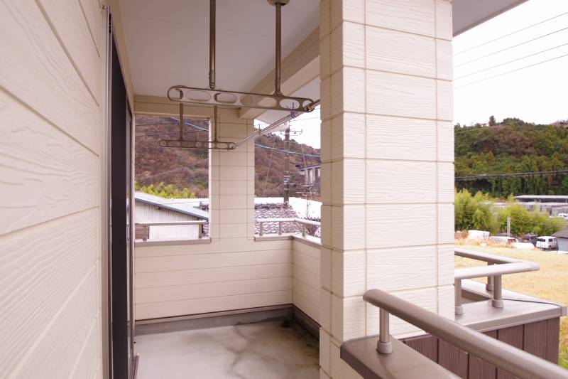 富士市南松野築浅中古住宅