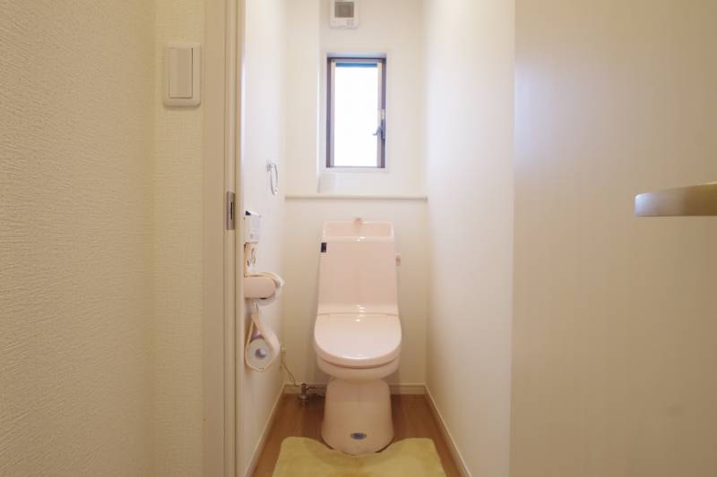 富士市南松野築浅中古住宅