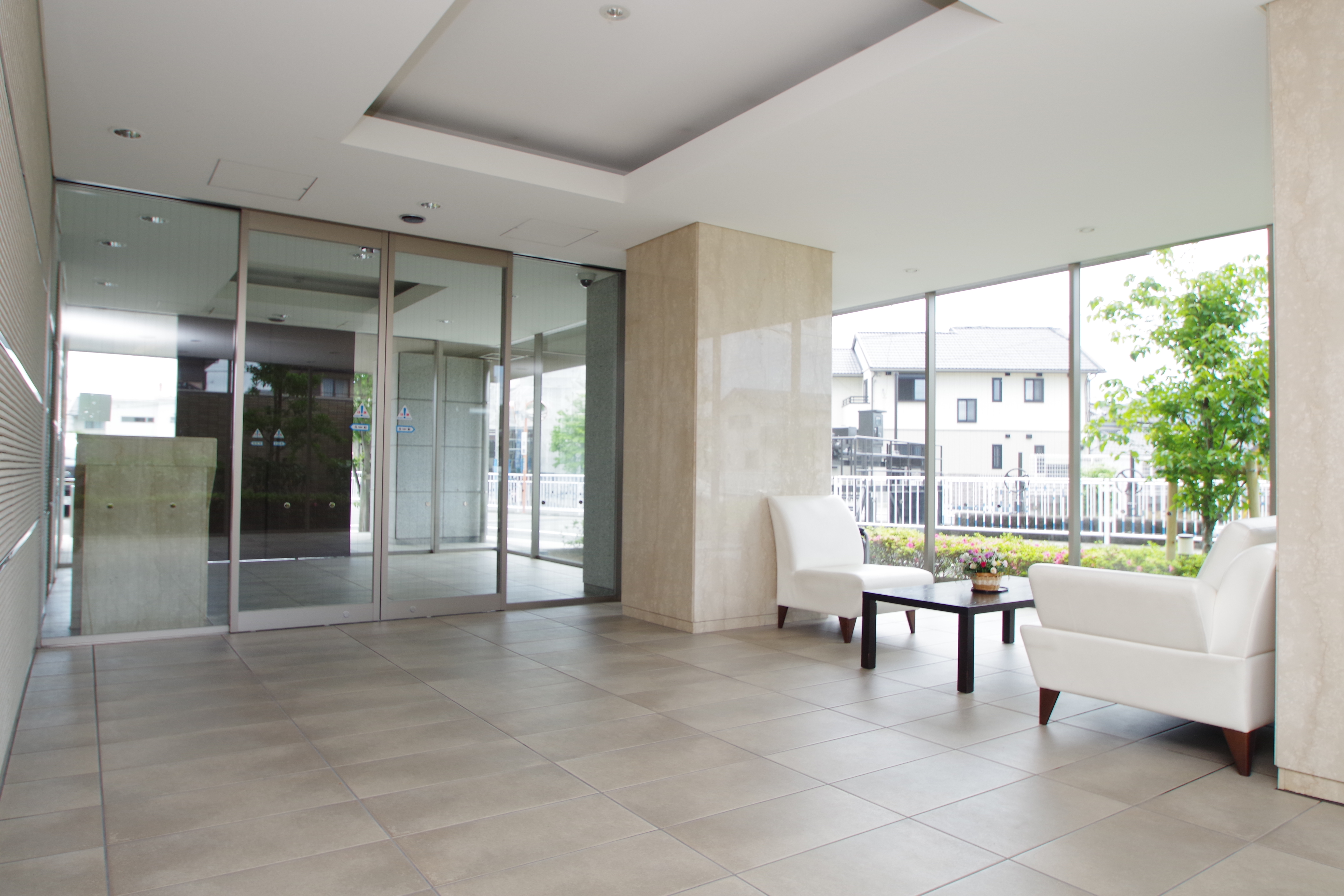 富士市米之宮町サーパス米之宮≪西南角部屋≫