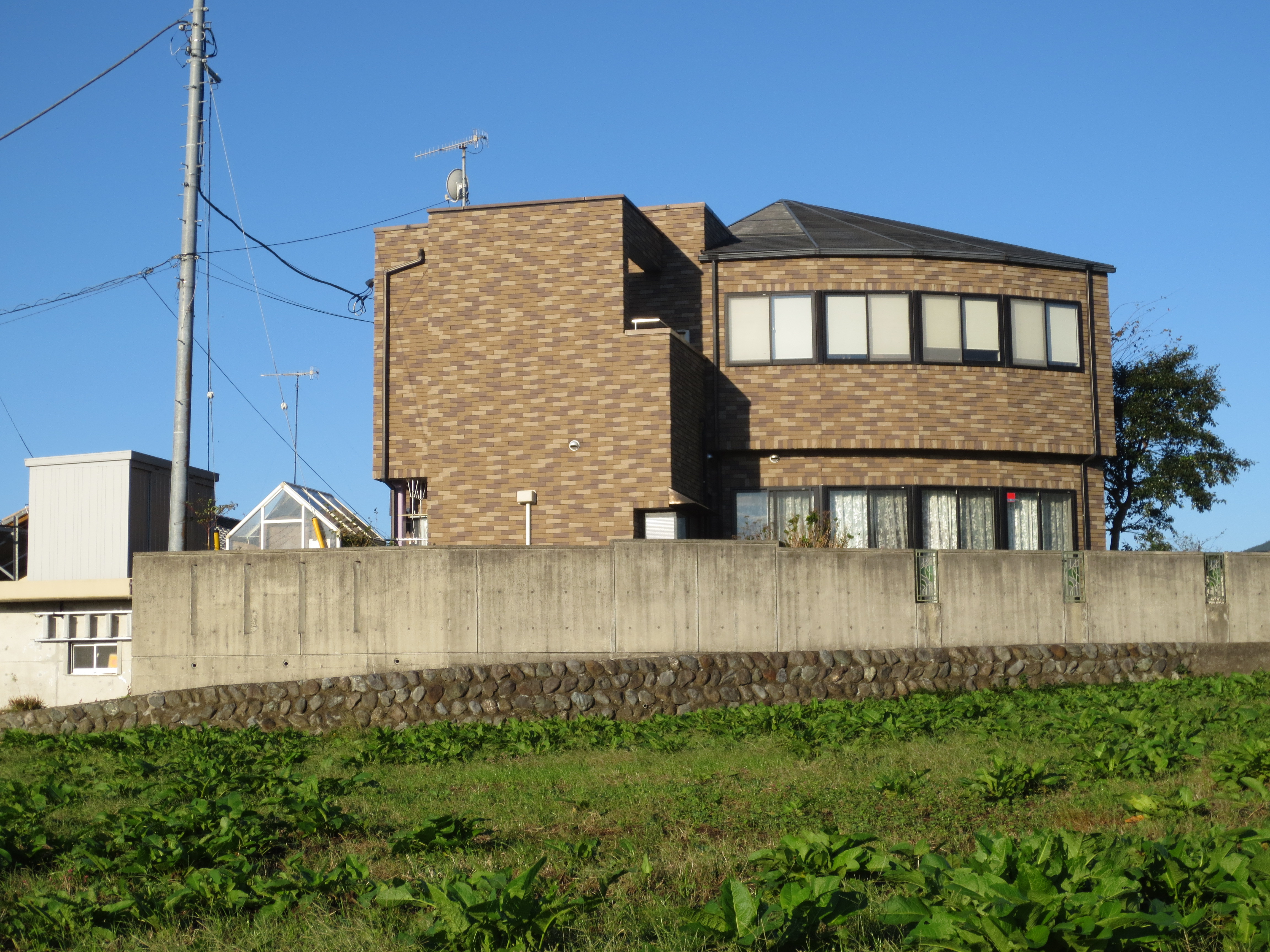 富士宮市北山デザイナーズハウス