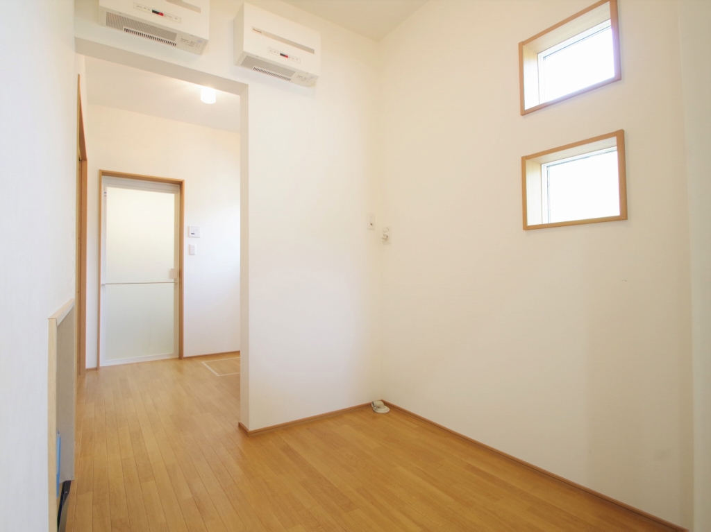 富士市広見東本町築浅中古住宅