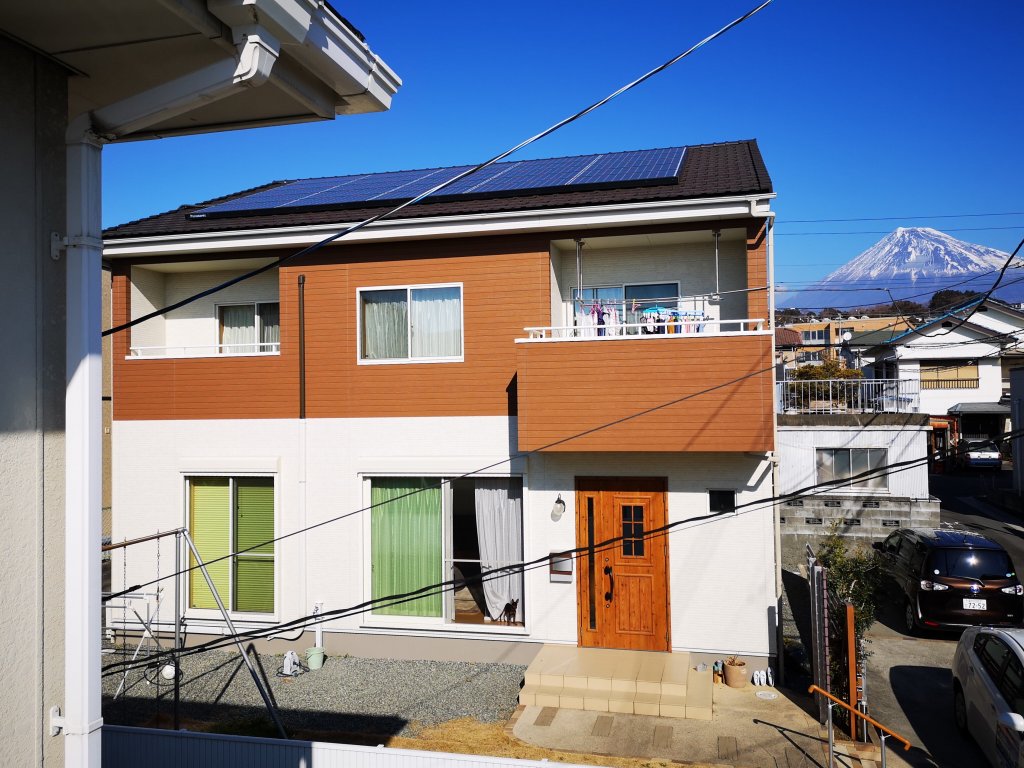 富士市広見東本町築浅中古住宅