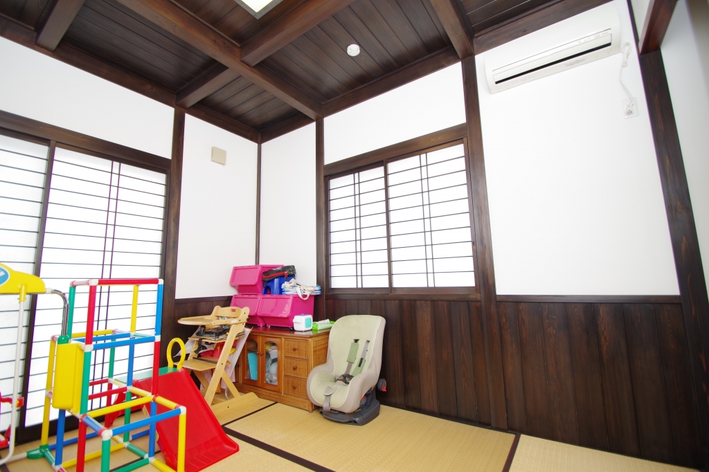 富士市中野築浅中古住宅