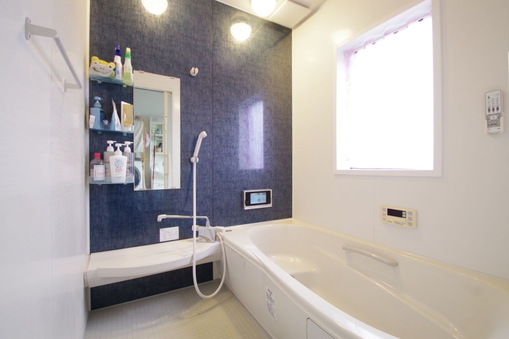 富士市中野築浅中古住宅