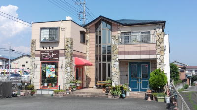 富士宮市東阿幸地店舗住宅