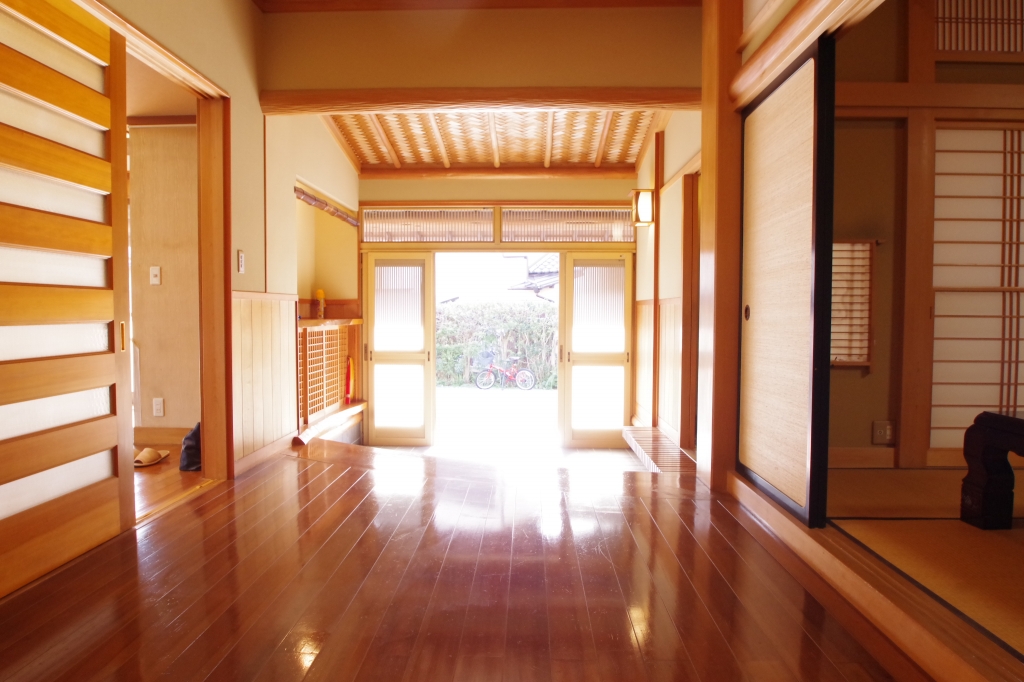 焼津市塩津ジャパニーズモダン邸宅