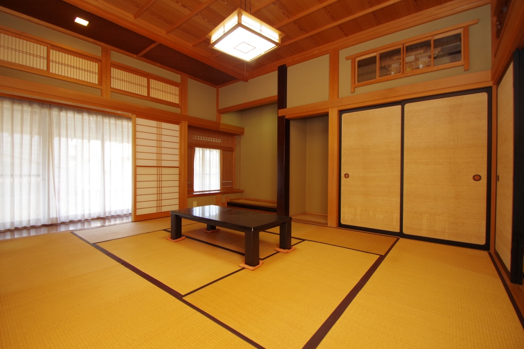 焼津市塩津ジャパニーズモダン邸宅