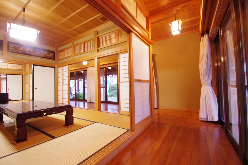 焼津市塩津ジャパニーズモダン邸宅