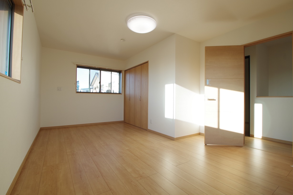 富士市厚原築浅中古住宅